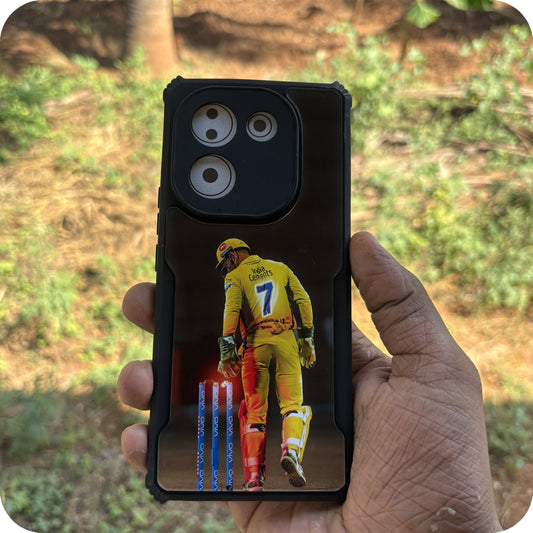 Dhoni cases with Text D013